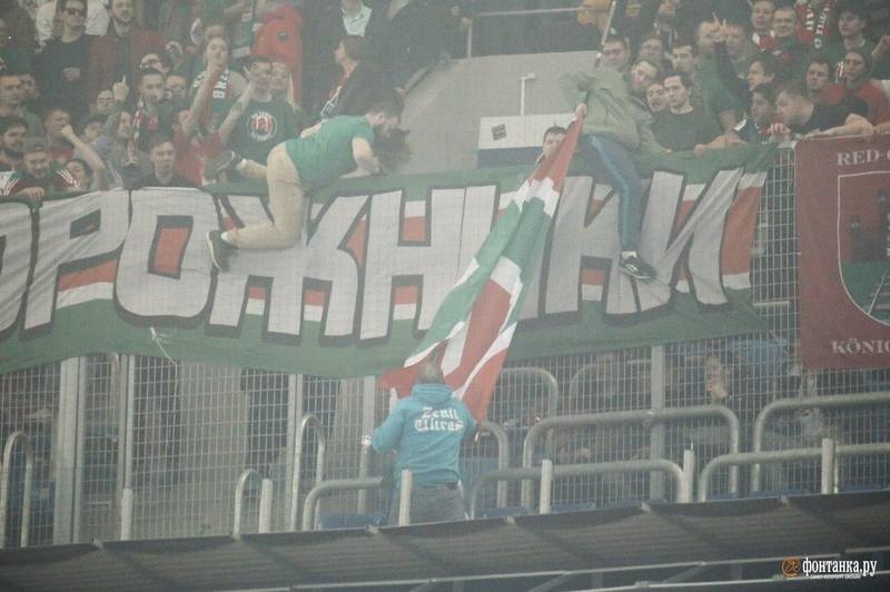 драка Зенит-Локомотив драка фанатов