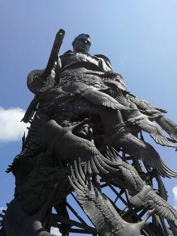 http://images.vfl.ru/ii/1593162968/b138602f/30913224_m.jpg