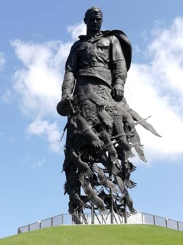 http://images.vfl.ru/ii/1593162968/ce2e17cb/30913222_m.jpg
