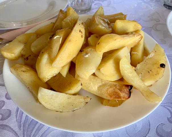 Картошка в духовке без масла