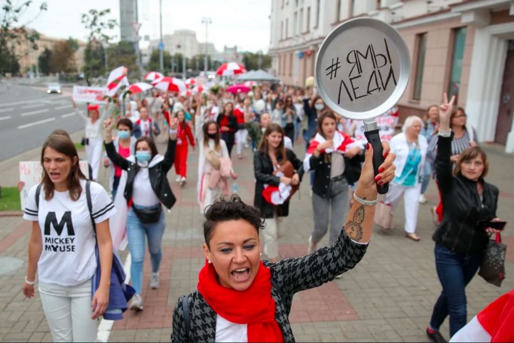 Фото дня: Женщины против Лукашенко 