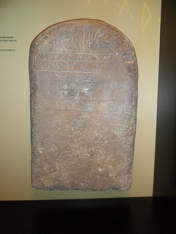 iberos stela funeraria escritura