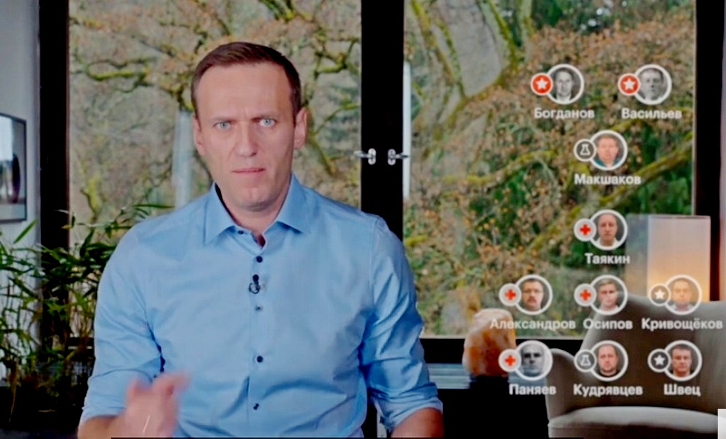 Алексей Навальный знает, кто хотел его убить. Адреса, явки, фамилии - здесь это 