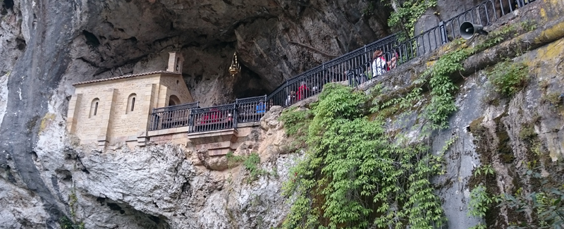 ermita-de-covadonga-asturias