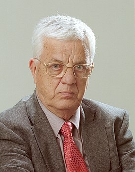 32925946.jpg