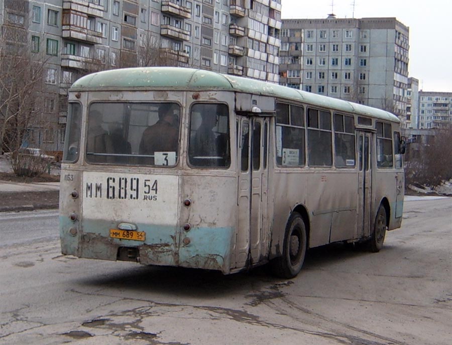 2005 04 ЛиАЗ-677 № 1163 МУП ПАТП-1 Маршрут 3 Кропоткина 128 Фото Никиты Березина