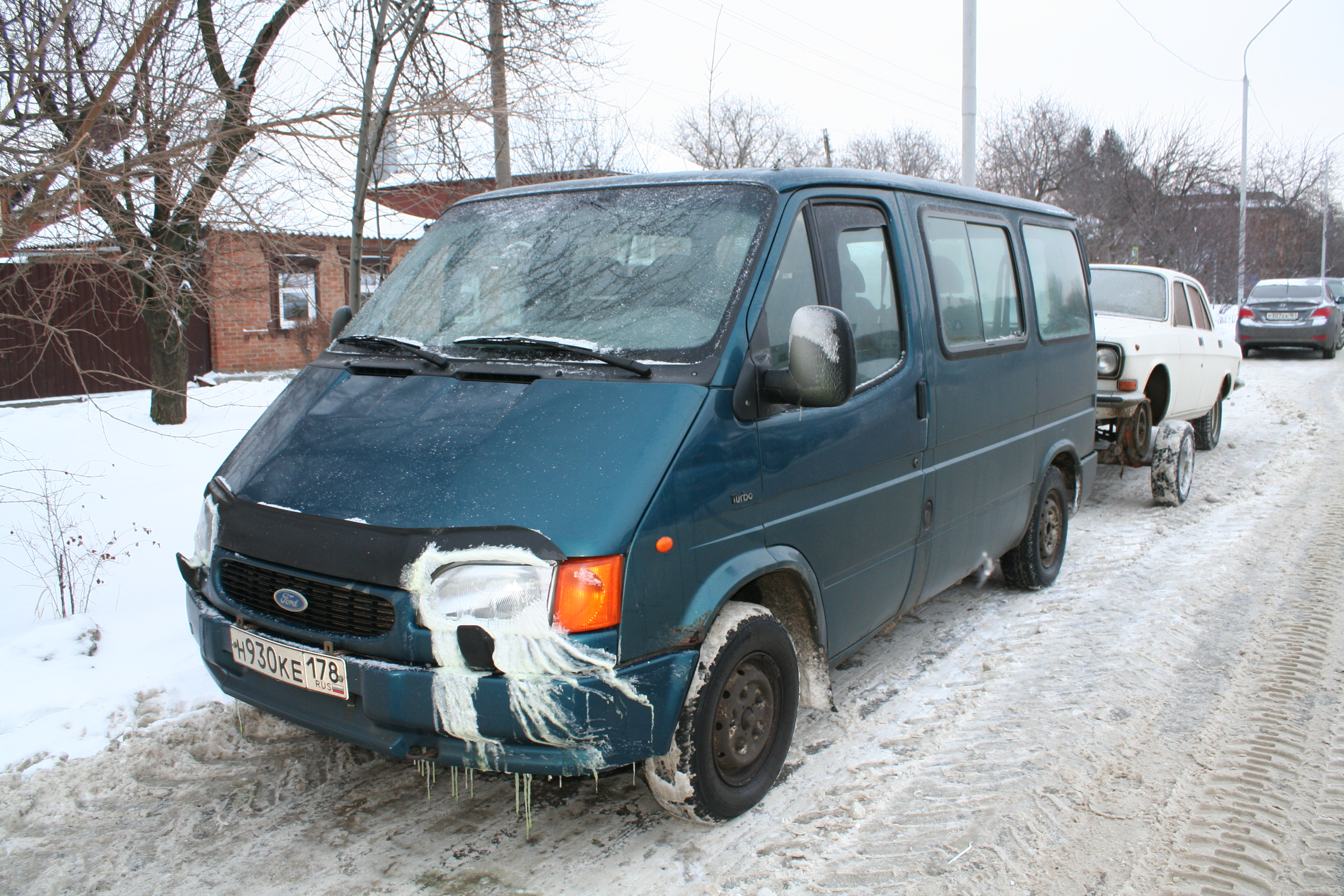 М7 001