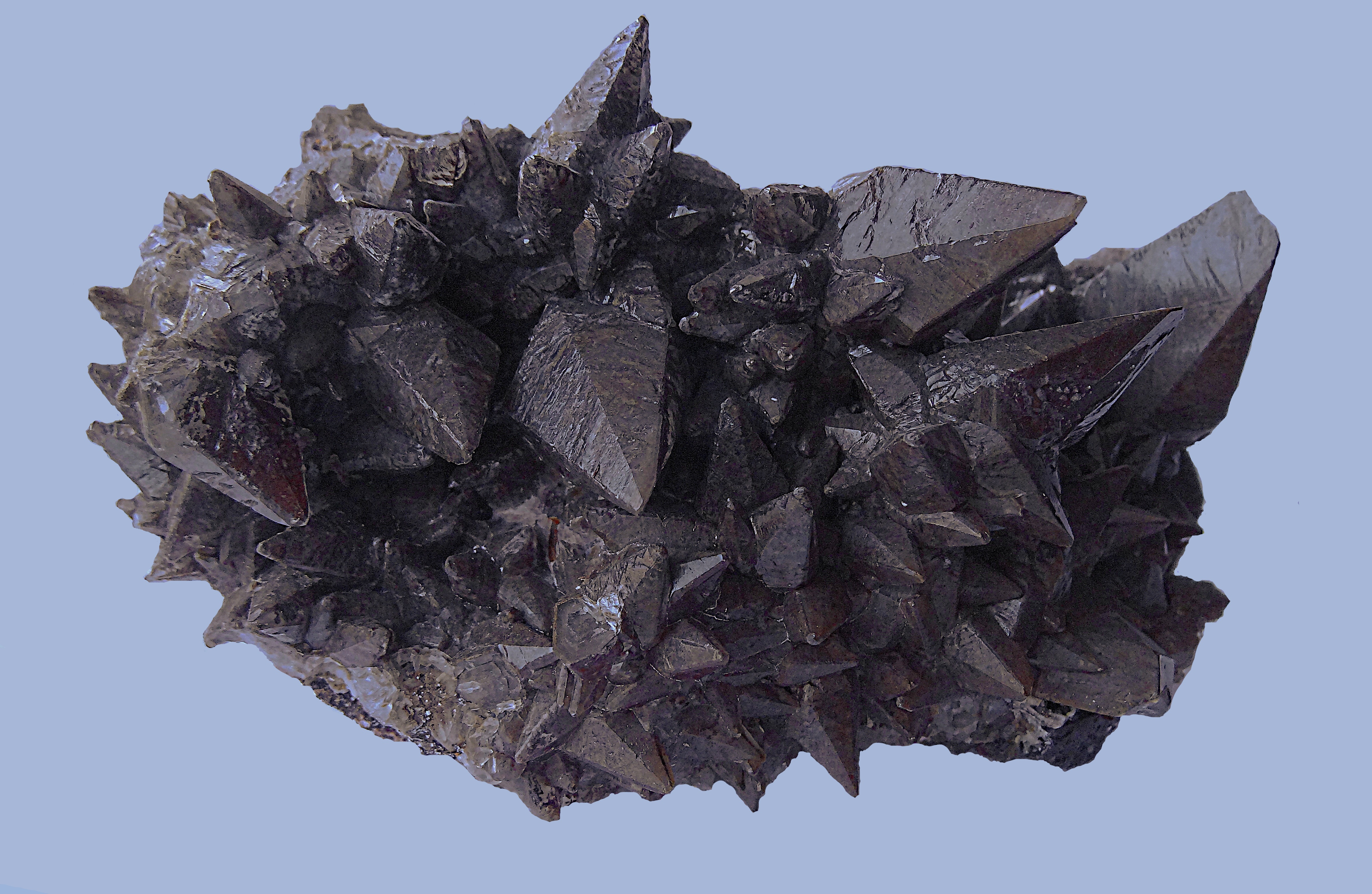 Друза кристаллов кальцита. Дашкесан, Азеррбайджан. Размер 10 см. Фото Морошкина В.В.