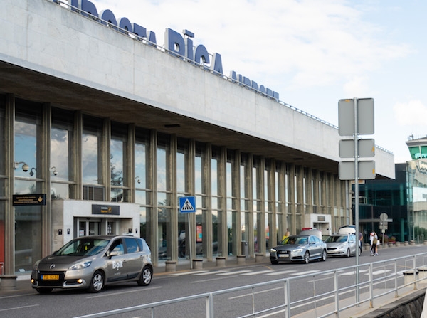 Riga Airport has finished the construction of the second rapid-exit ...