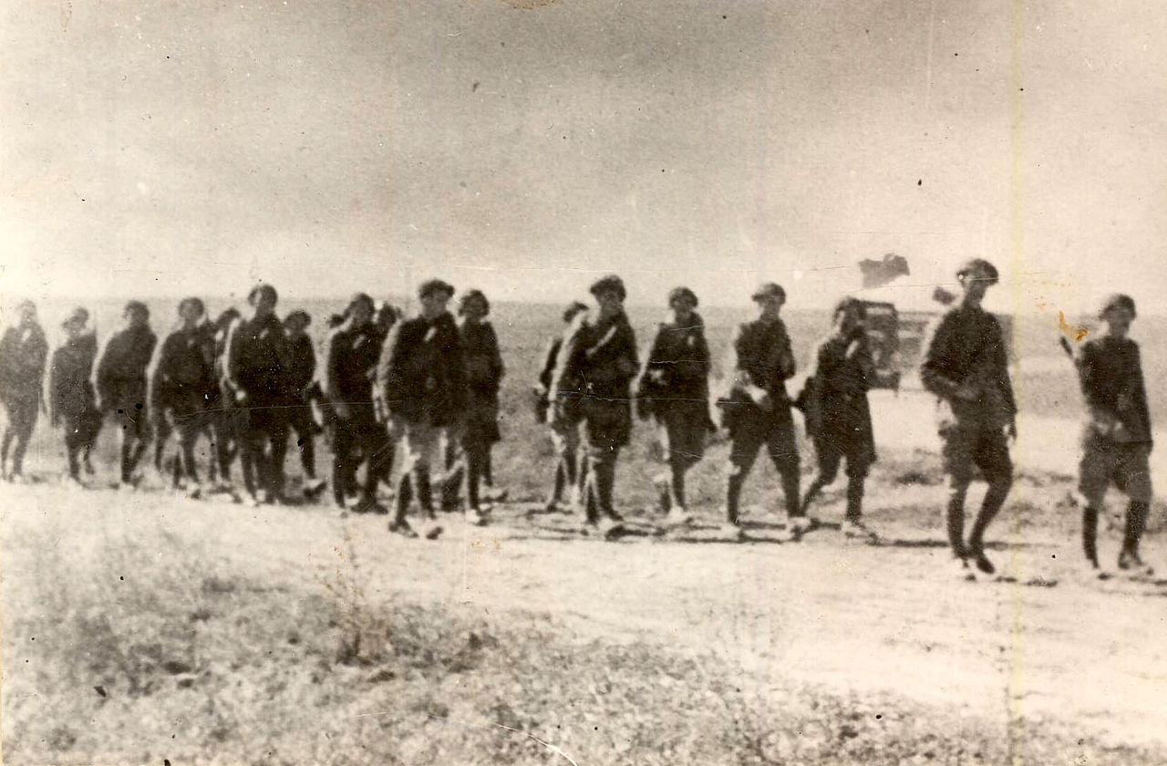 1280px-Romanian soldiers on eastern front 1941