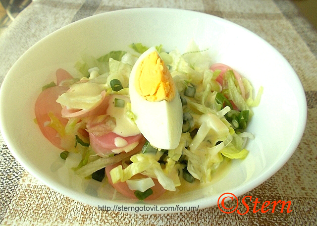 Салат с маринованным редисом
