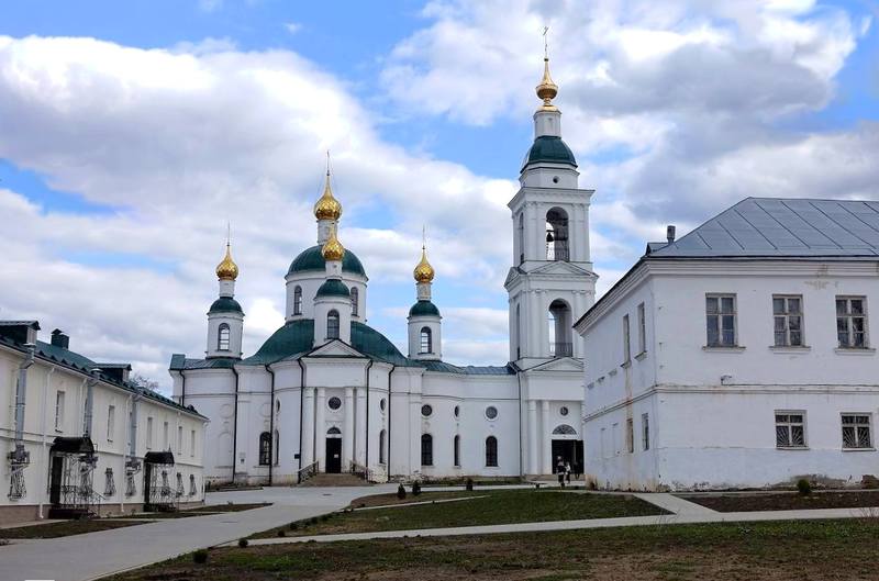 Богоявленский женский монастырь в Угличе