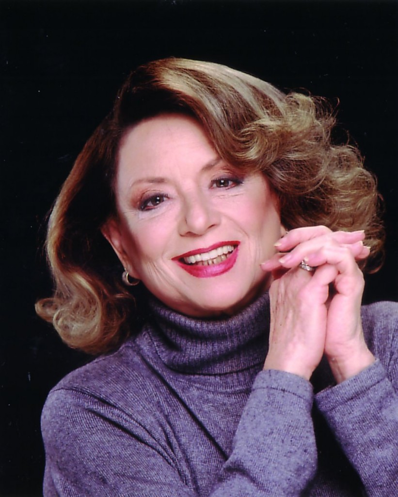 Delia-Fiallo-821x1024
