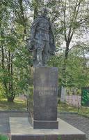 Памятник возле храма Иоанна Русского. Фото Морошкина В.В.