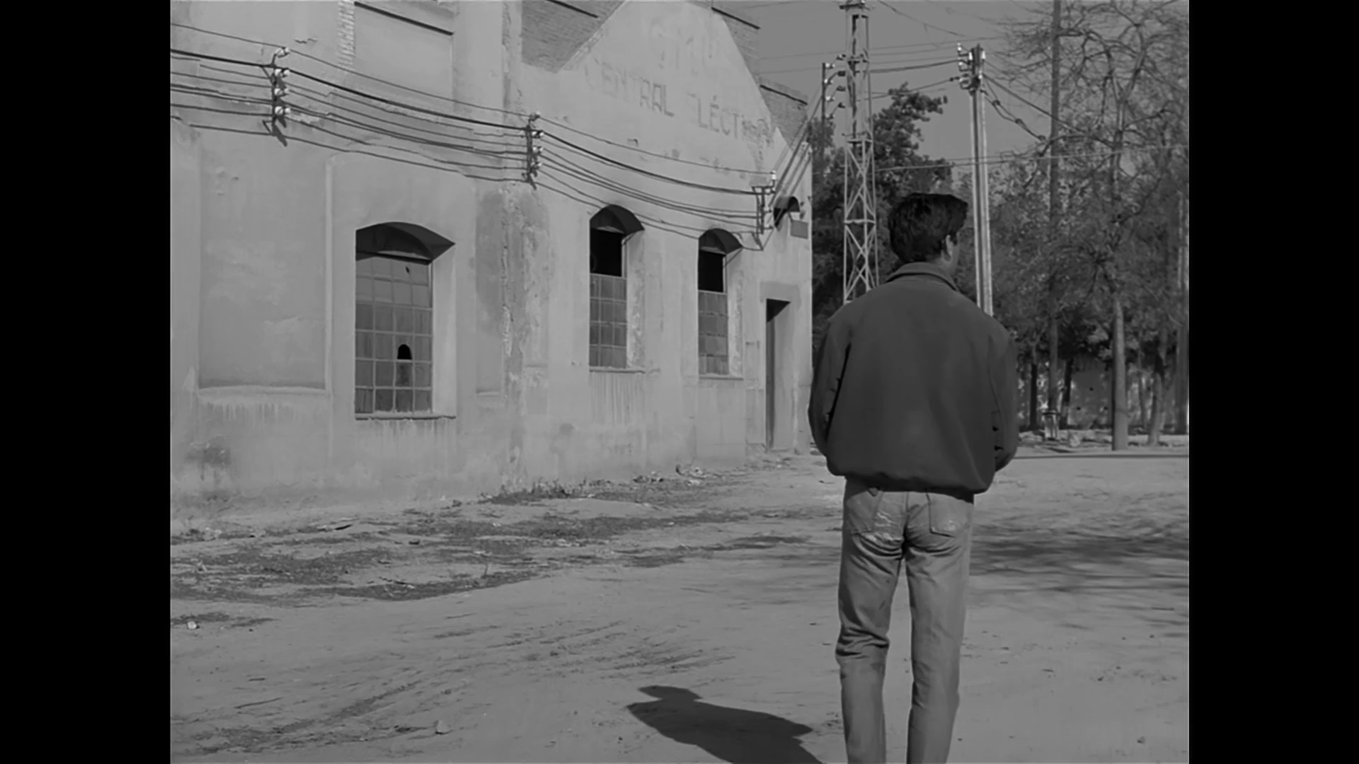 Los.golfos.1960.Carlos.Saura.WEB-DL. 1080p.mkv snapshot 00.36.06 [2021.08.21 16.10.36]