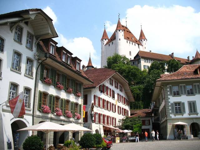 thuner-schloss-1024x768
