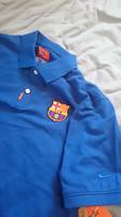 NIKE BARCELONA POLO ROYAL BLUE СПЕРЕДИ-СБОКУ РУКАВ