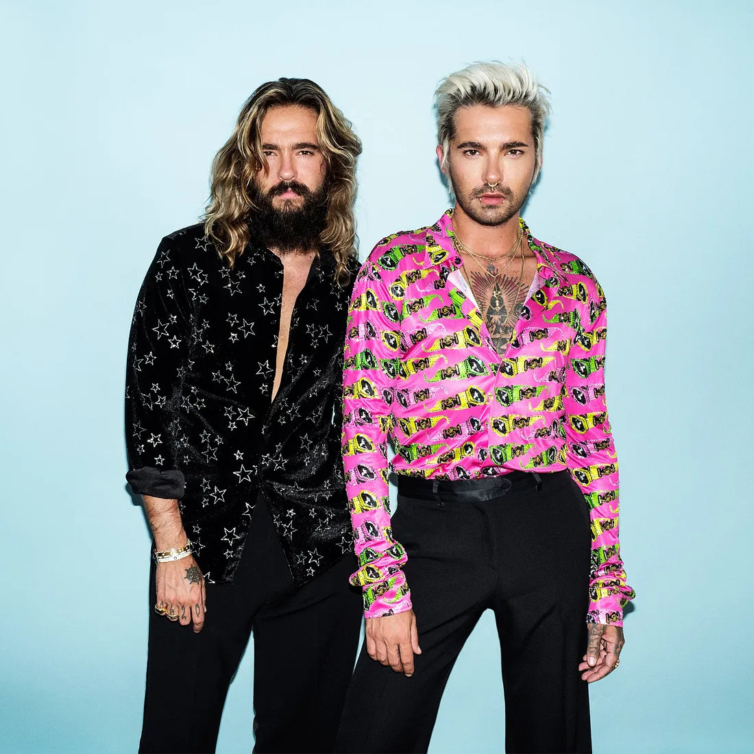 im-cosmo-interview-bill-und-tom-kaulitz-uber-ihren-neuen-podcast-peinliche-momente-und-zukunftsplaene,id=3257d035,b=cosmopolitan,w=1100,rm=sk