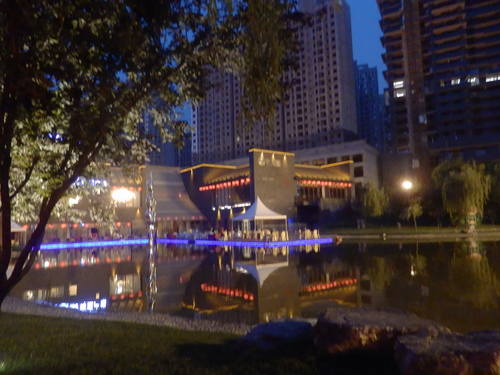 36132529_m.jpg