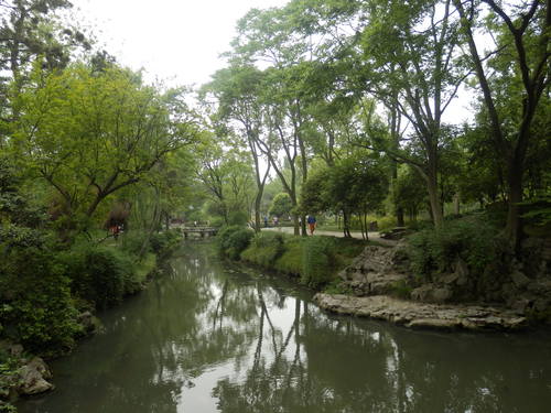 36142005_m.jpg