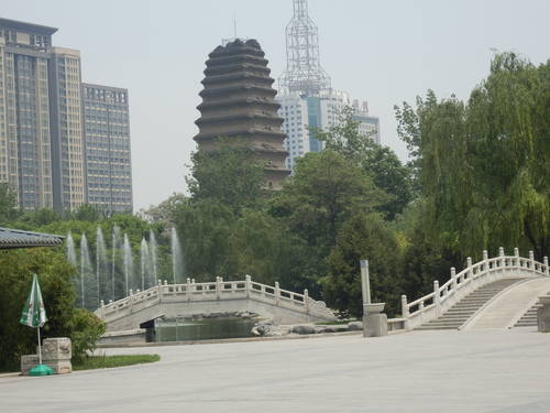 36148038_m.jpg
