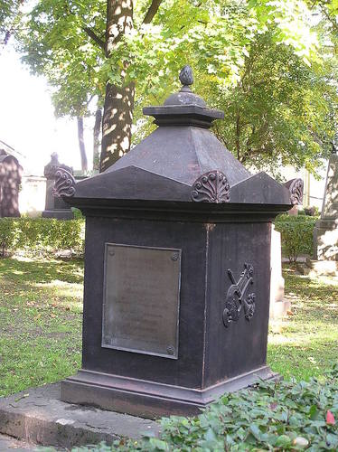 36194416_m.jpg