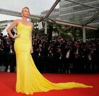 15-cannes-red-carpet-00