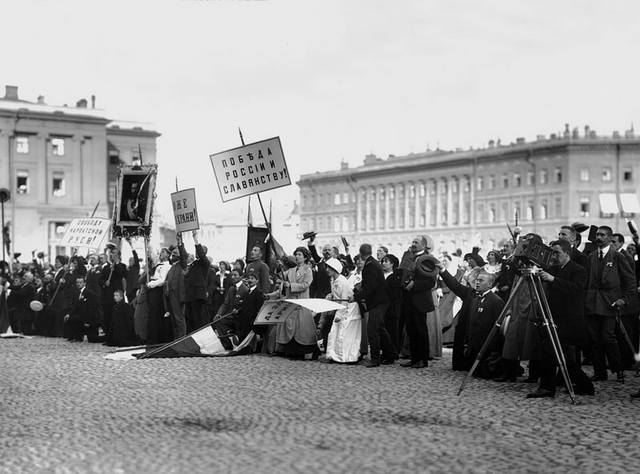 Что было в мае 1915. Смотреть фото Что было в мае 1915. Смотреть картинку Что было в мае 1915. Картинка про Что было в мае 1915. Фото Что было в мае 1915