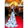 Emmy-Rossum-Carolina-Herrera-Floral-Print-Gown03