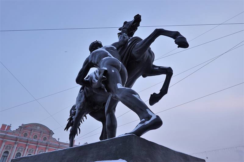 Аничков мост