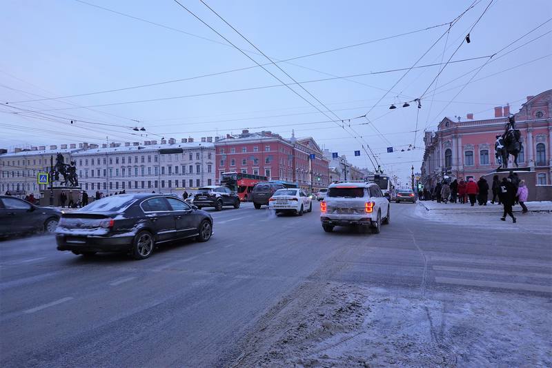 Аничков мост