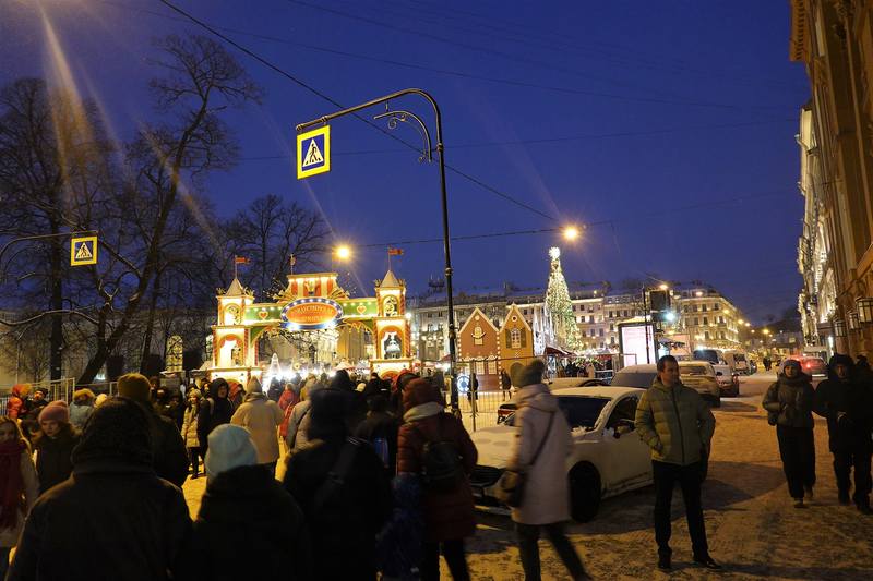 Ярмарка на манежной площади спб