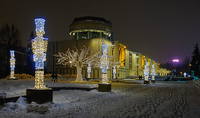 Световые фигуры возле театра им. Н.Сац на пр. Вернадского. Фото Морошкина В.В.