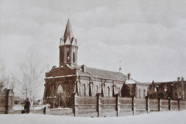 image26