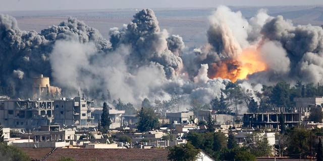 RTR4ANKO Syria War Kobani Kai-Pfaffenbach-Reuters