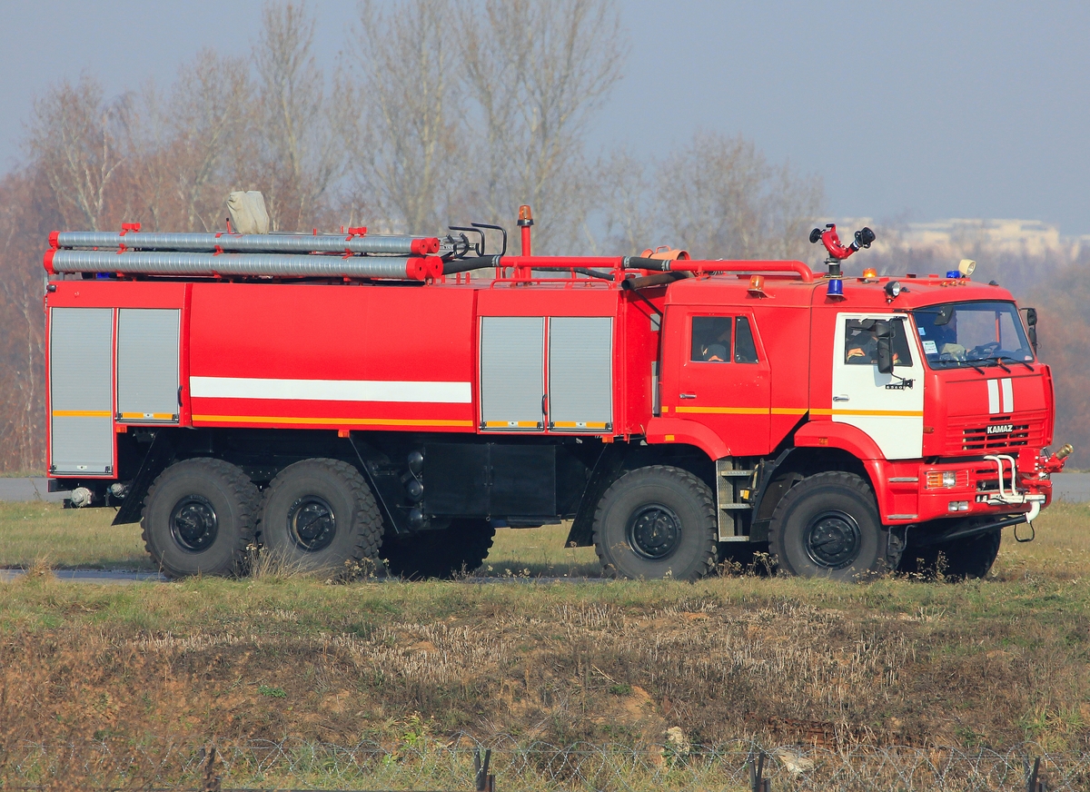 Аэродромный пожарный автомобиль вид. АА-13/60 (6560). АЦ Урал 60-40. Урал 4320 АЦ 40. КАМАЗ АА 13 /60.