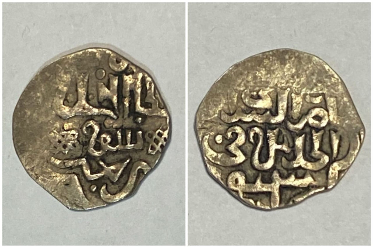 Сум 5 букв. Мультидирхем подражание. Монеты Колхиды подражания. Монета подражание 14 век. Рупия 14 век.
