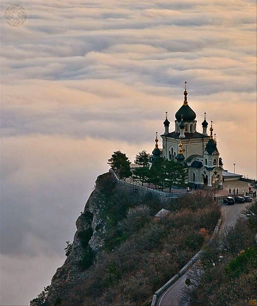 Православные места. Форосская Церковь храм Воскресения Христова. Воскресенская Церковь (Форос). Крым Форос храм Воскресения Христова. Форосская Церковь Байдарские ворота.