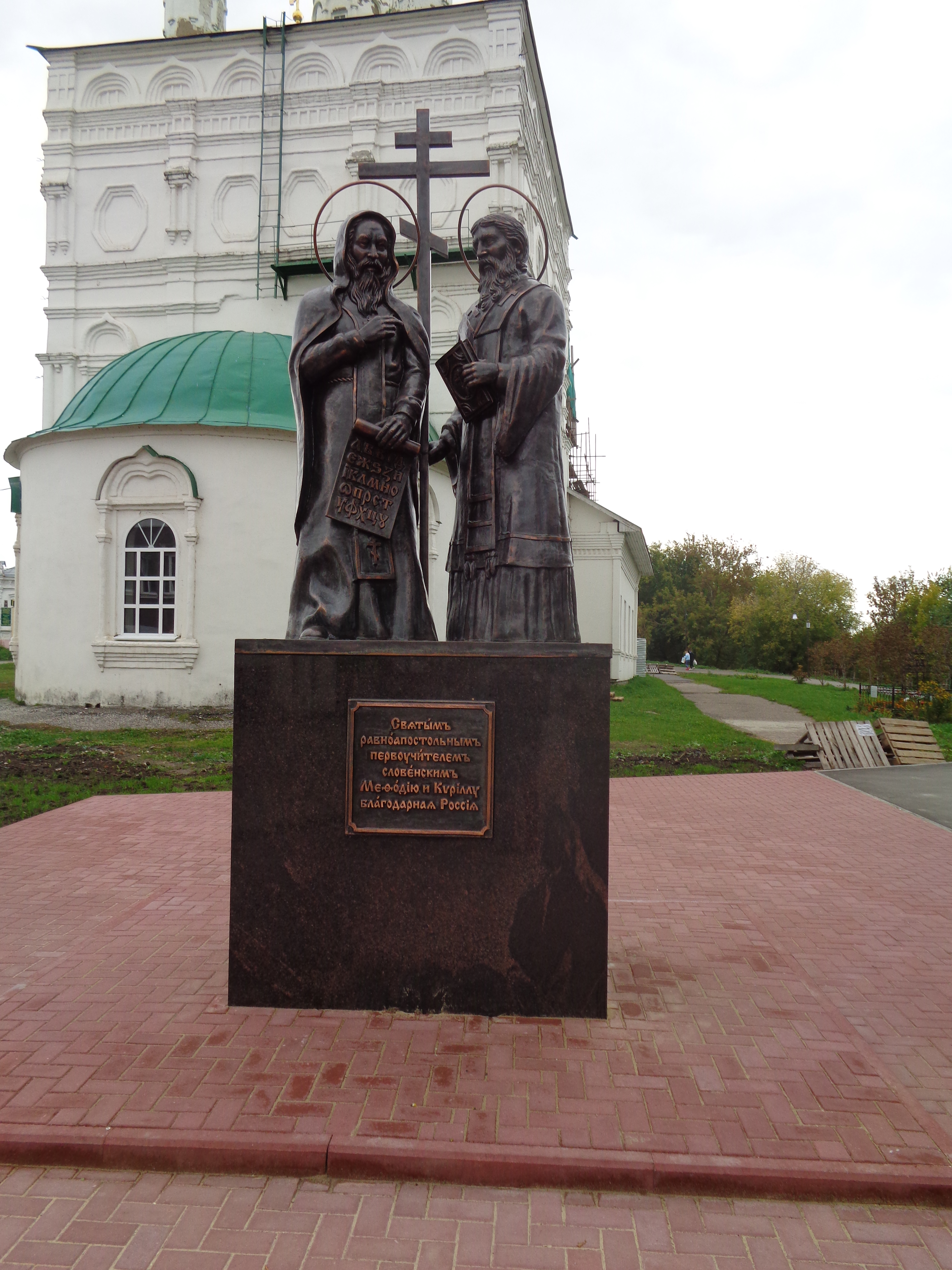 Павлово-на-Оке. Воскресенская церковь