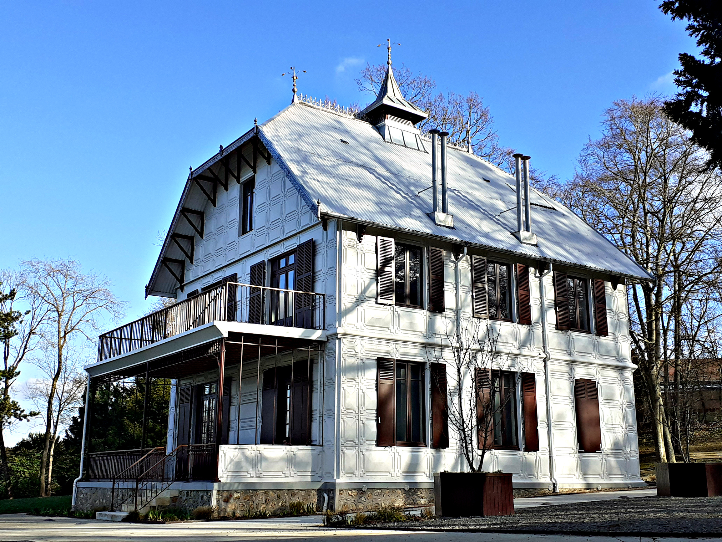 Франция. Пуасси. Poissy.