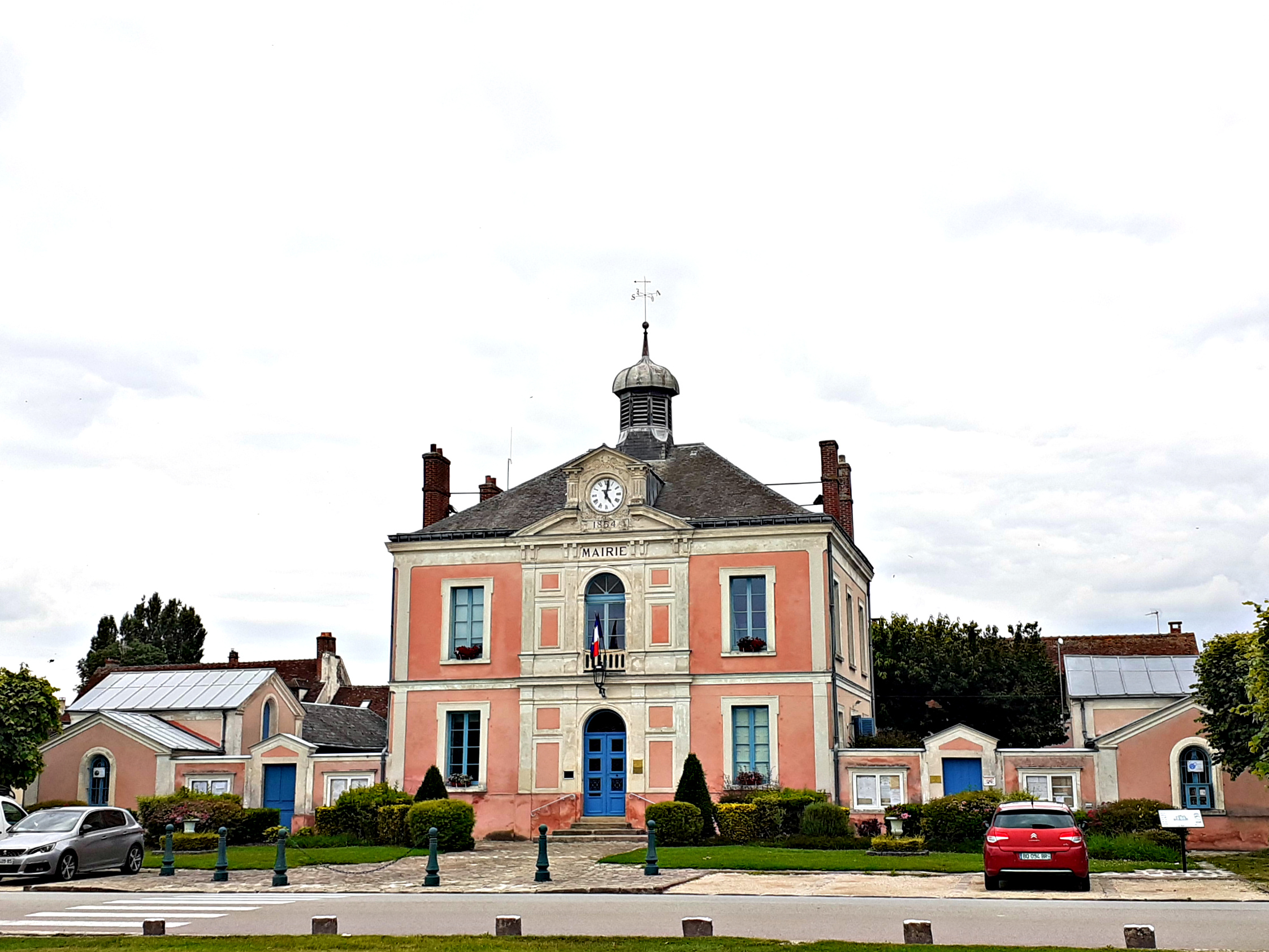 Франция. Море-сюр-Луан. Moret-sur-Loing.