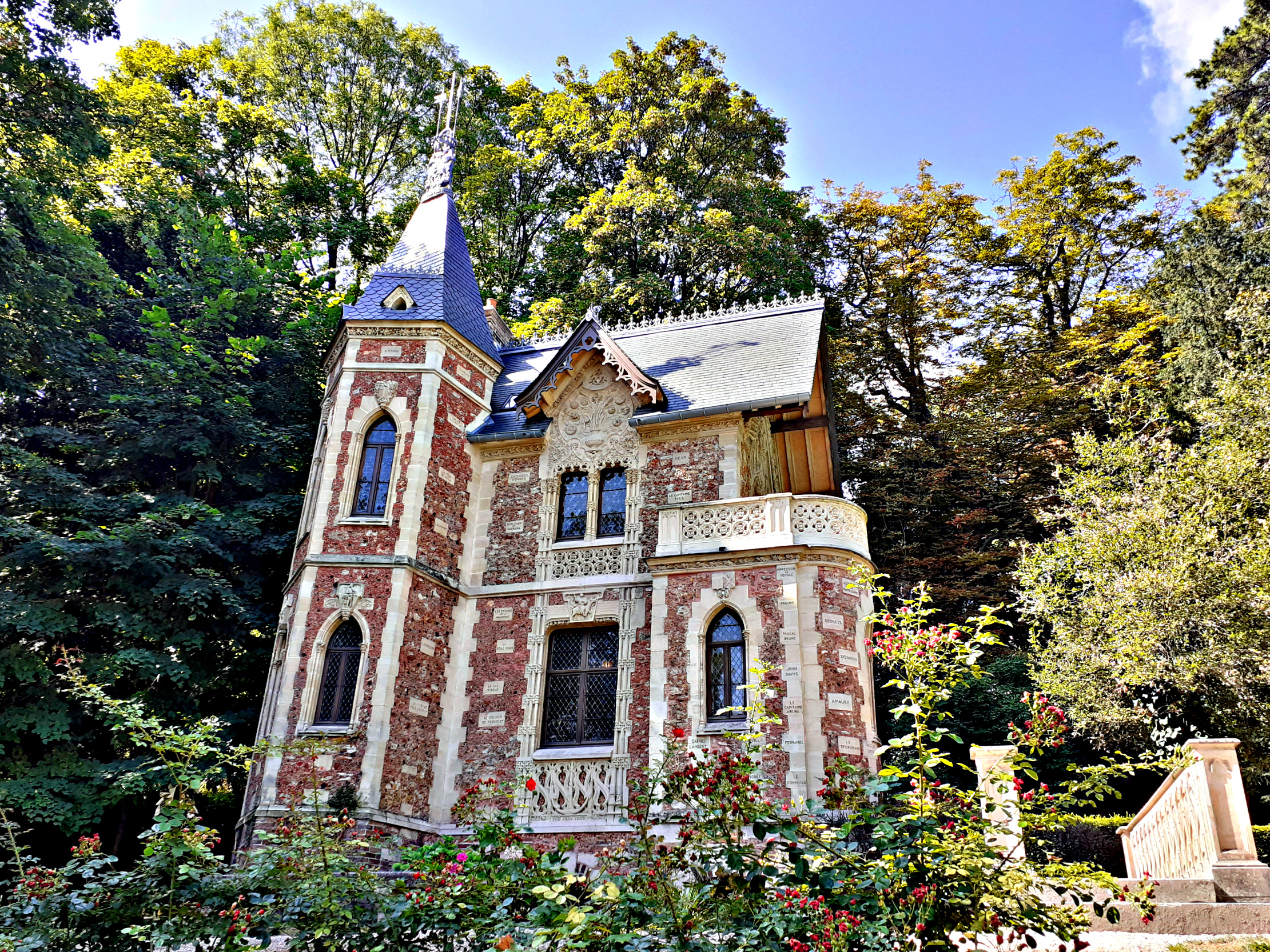 Франция. Замок Монте-Кристо. Château de Monte-Cristo.