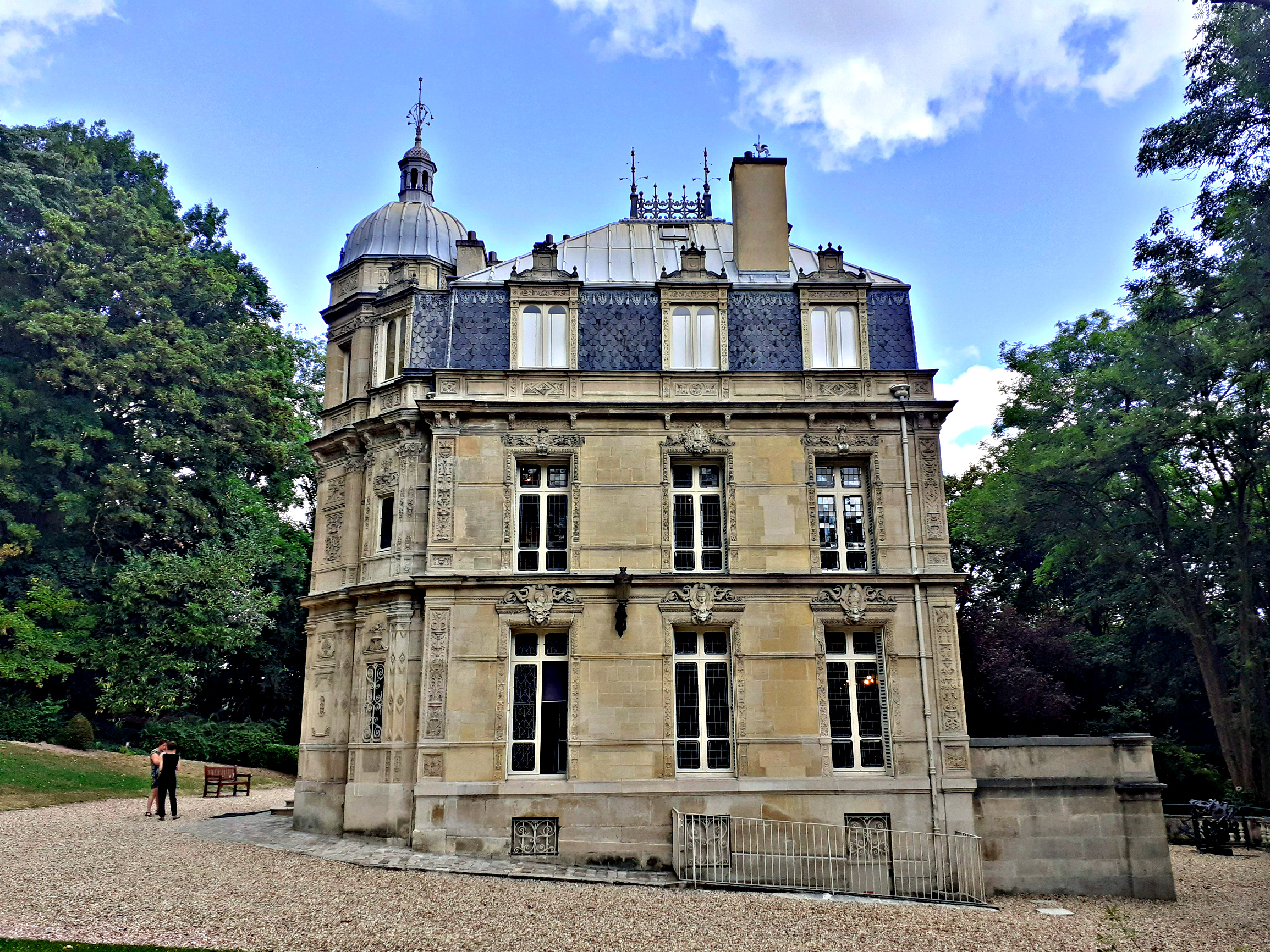 Франция. Замок Монте-Кристо. Château de Monte-Cristo.