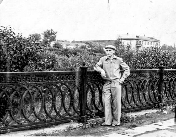 https://images.vfl.ru/ii/1760367472/3113b088/39988856_m.jpg