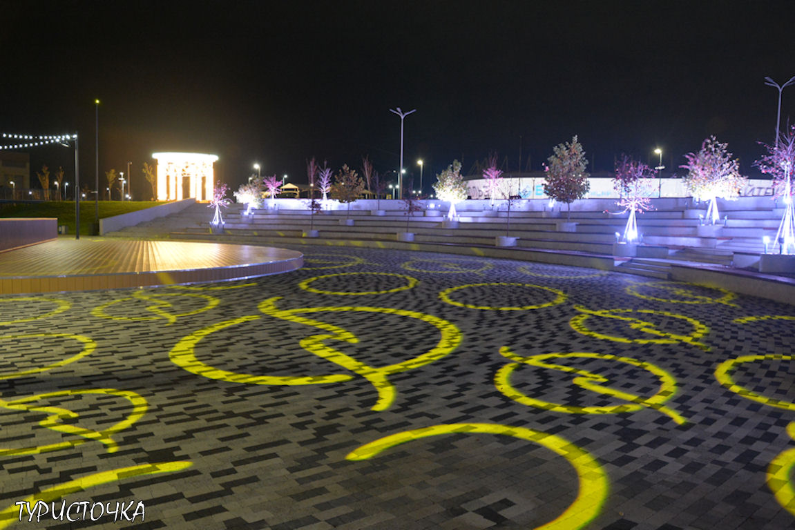 Парк Левобережье