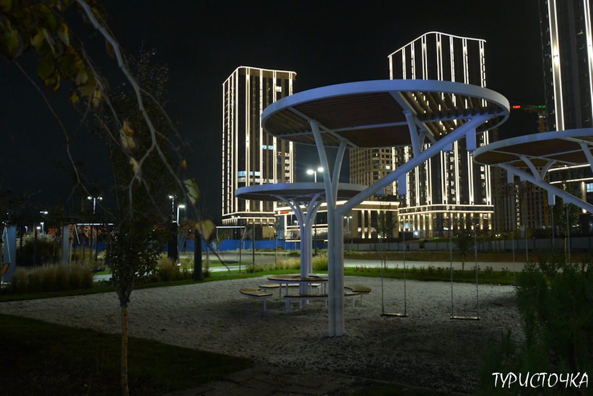 Парк Левобережье