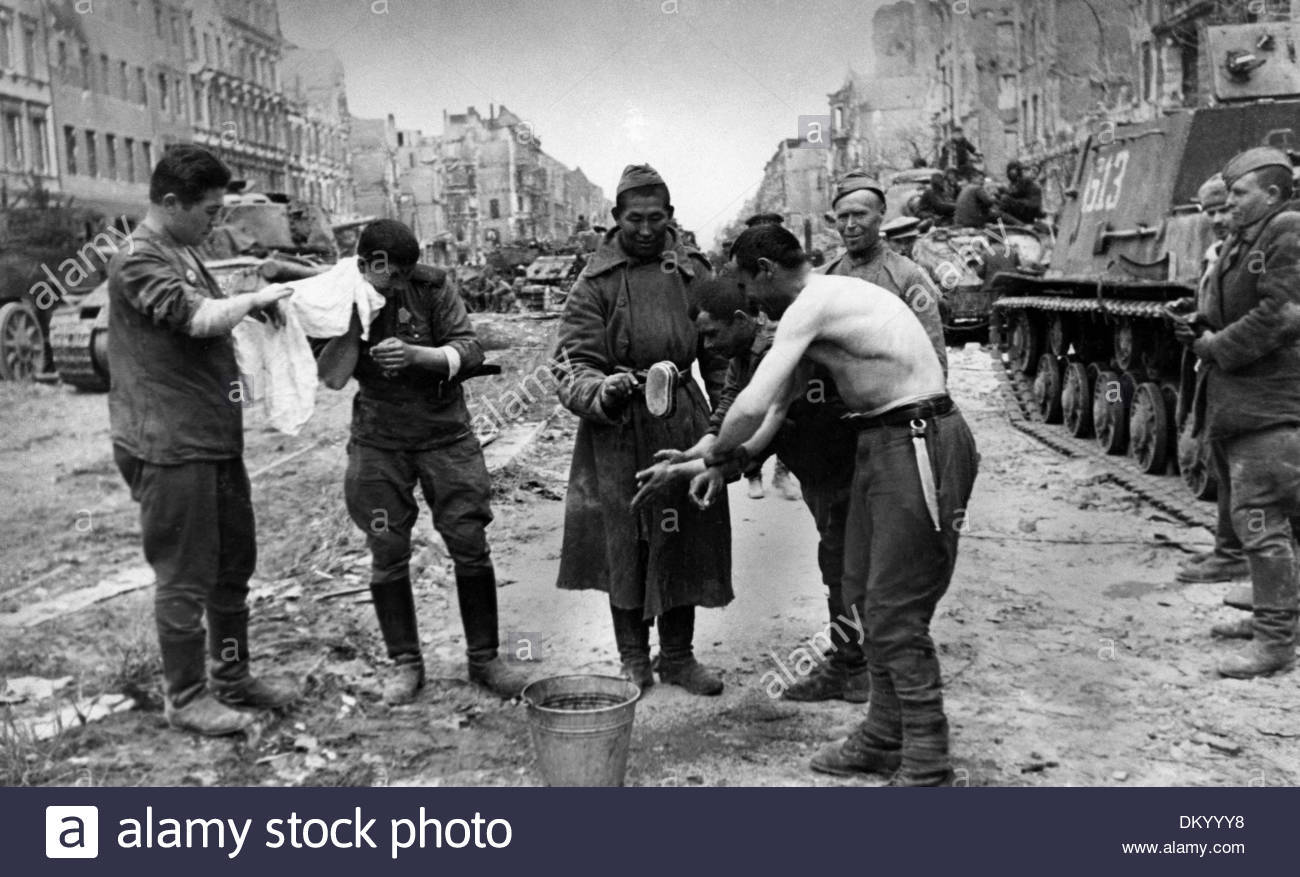 613-2 впереди ИС 67 ОГв. ТТБр