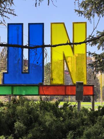 https://images.vfl.ru/ii/1779545248/36438391/40218060_m.jpg