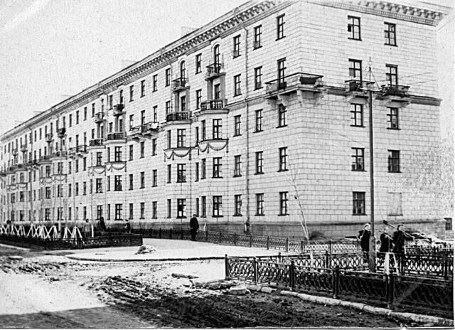 https://images.vfl.ru/ii/1779989760/4a84a8b8/40223970_m.jpg
