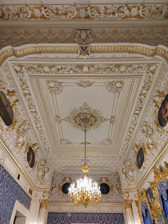 https://images.vfl.ru/ii/1780069634/912a403e/40225469.jpg